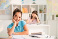 我初一的，不想在我们这里上高中，成绩好，再努力有机会去别的地方上好的高中吗