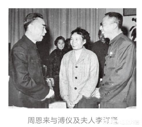 溥仪只亡了清朝，为何退位三次还写了三份退位诏书