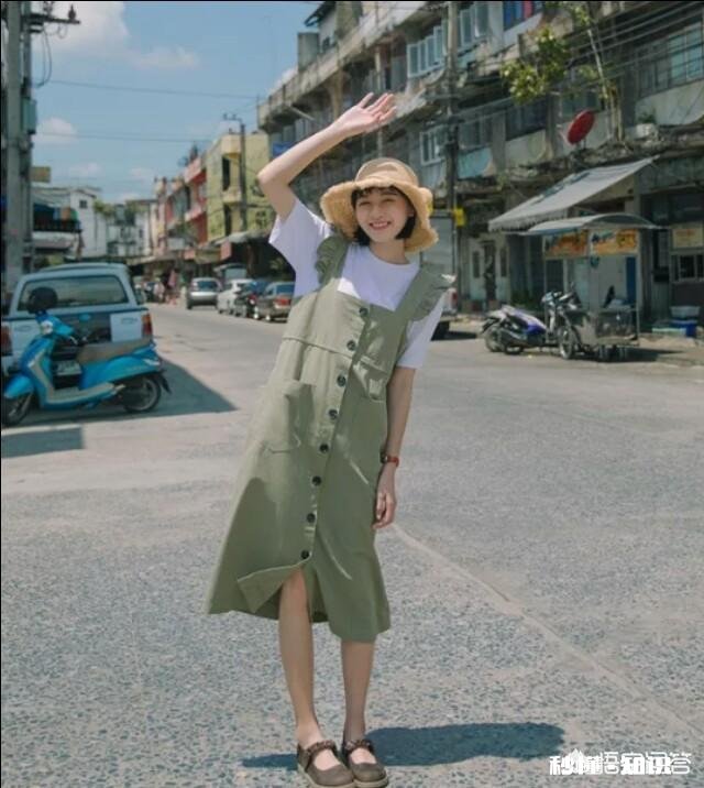 17岁的高中女生，长相清秀，齐肩发，适合什么样的穿搭