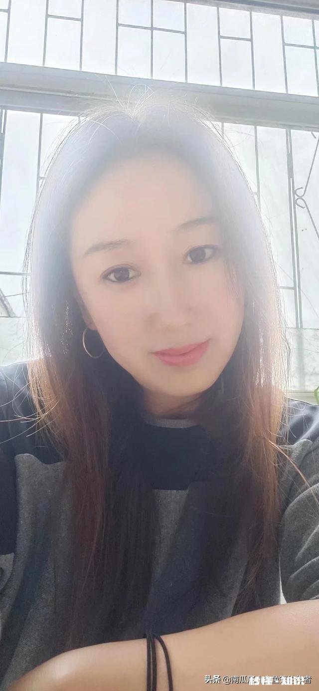 化妆的时候不涂粉底液，直接抹粉底可以么