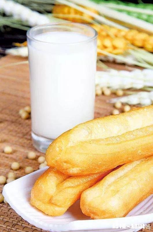 一家三口 一个月1000元伙食费,还得荤素搭配,能安排吗