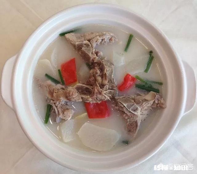 一家三口 一个月1000元伙食费,还得荤素搭配,能安排吗