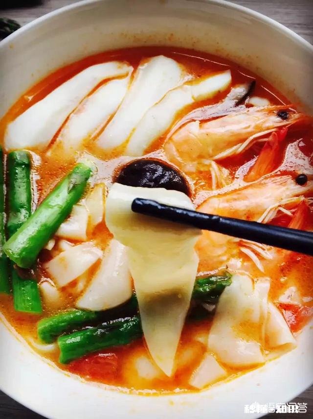 一家三口 一个月1000元伙食费,还得荤素搭配,能安排吗