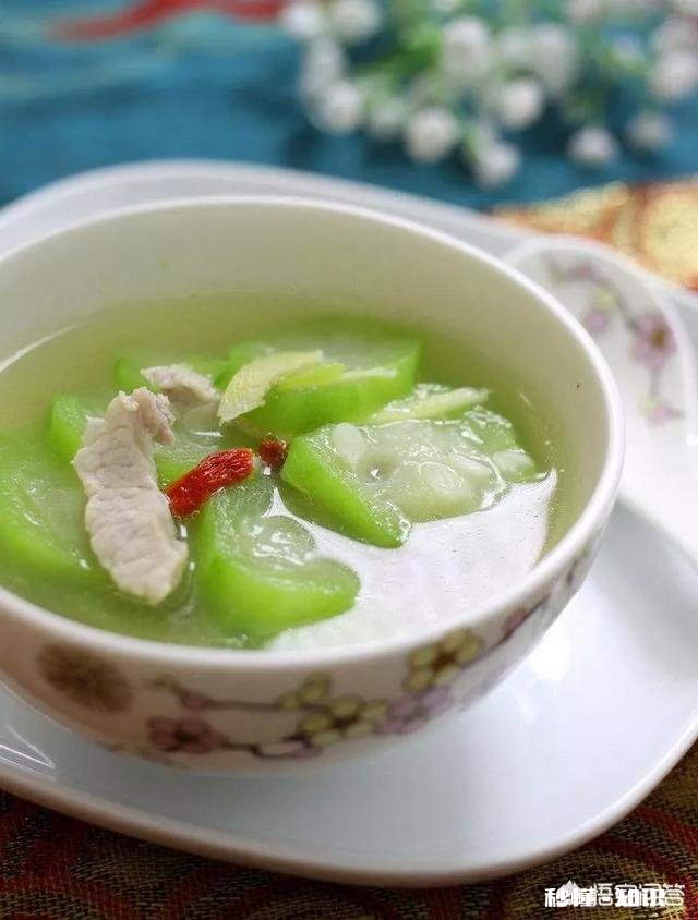 哺乳期，母乳不够可以继续喝孕妇奶粉吗