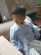 什么东西看的到，摸不到