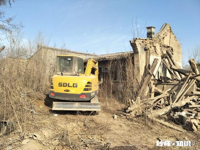 宅基地本村内流转，可以翻建吗