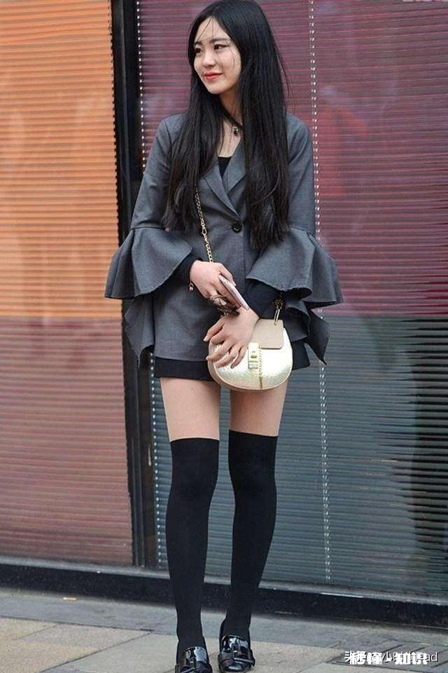 职场女性可不可以穿丝袜