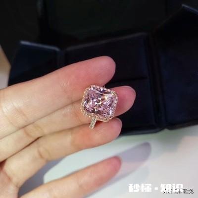 是买钻戒好还是买卡地亚对戒好