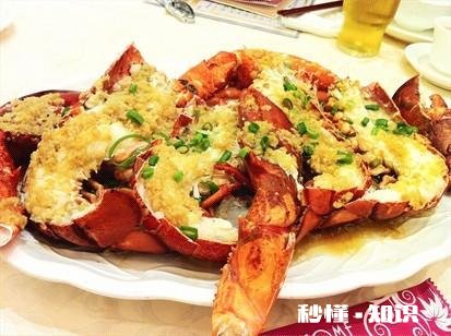 邀请你对宾馆行业对联，上联:玉宇琼楼迎来春夏秋冬客请对下联