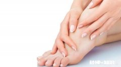 手脚常年冰冷是种病吗