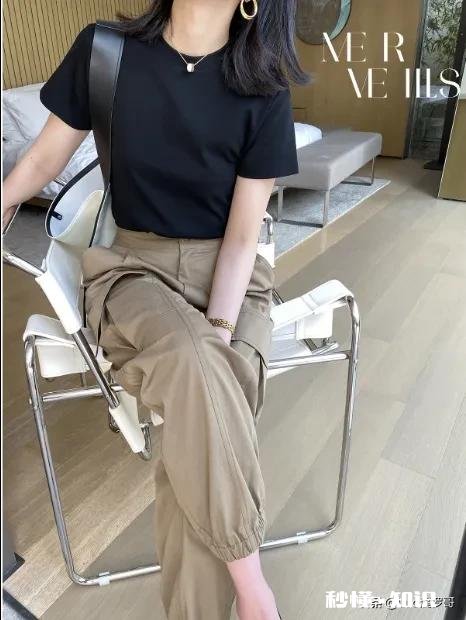 有哪些单品是女人什么时候拿出来穿都好穿，怎么搭都好搭的