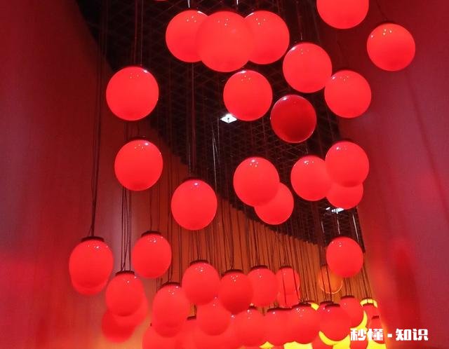 有人说“成功需要的是人脉，这句话是废话”，对此你怎么看