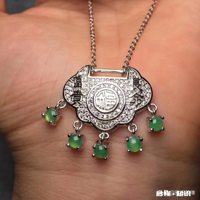 为什么明明心里在说流眼泪解决不了问题，不要懦弱，但是还是止不住会流眼泪，为什么