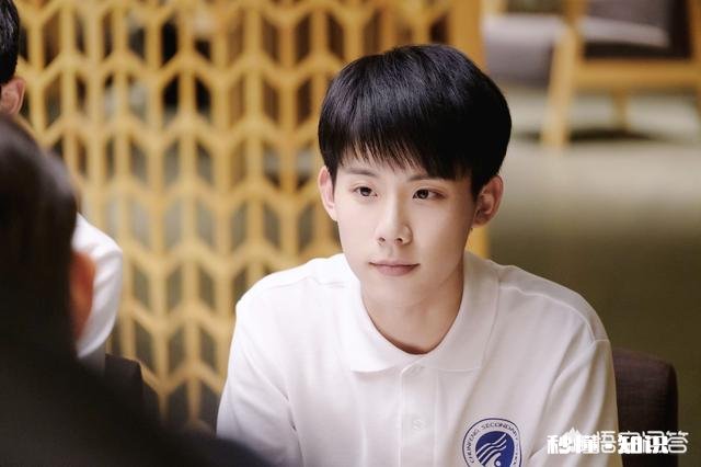 你希望孩子成为《小欢喜》中的方一凡还是学霸乔英子成绩和性格哪个更重要