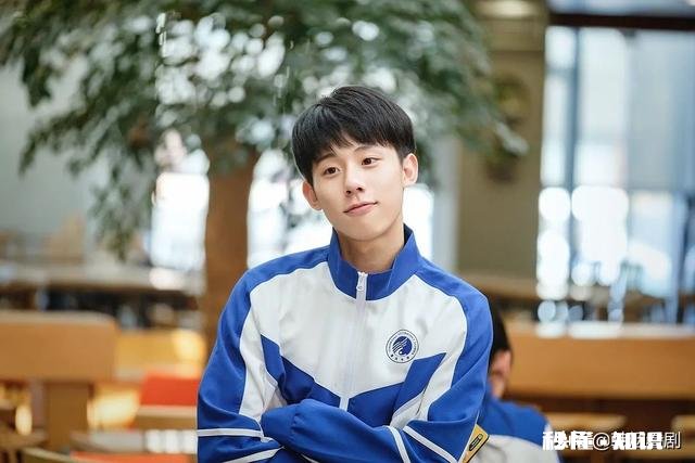 你希望孩子成为《小欢喜》中的方一凡还是学霸乔英子成绩和性格哪个更重要