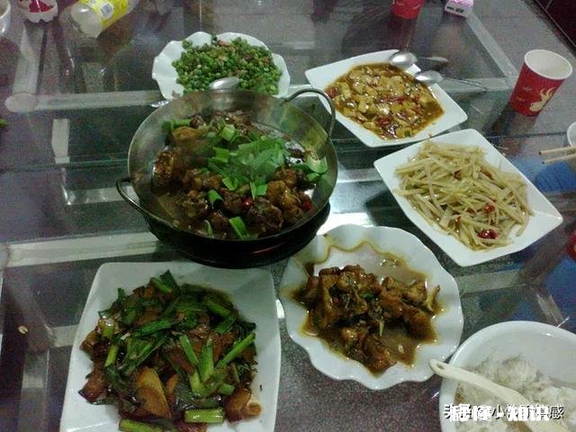 我想给我闺女的小姑子介绍对象，又怕她得势了居高临下对闺女，怎么办