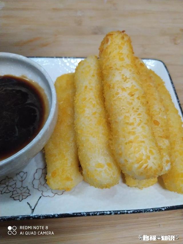 大家都说糍粑烤着好吃糍粑是怎么制作的