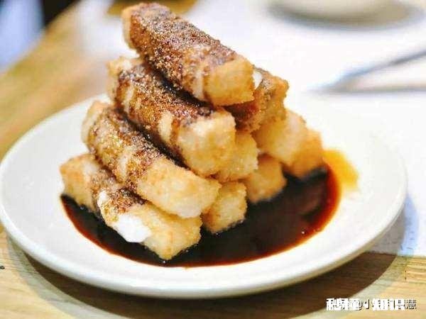 大家都说糍粑烤着好吃糍粑是怎么制作的