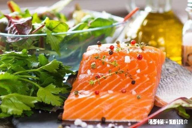 辅食三文鱼做法8个月