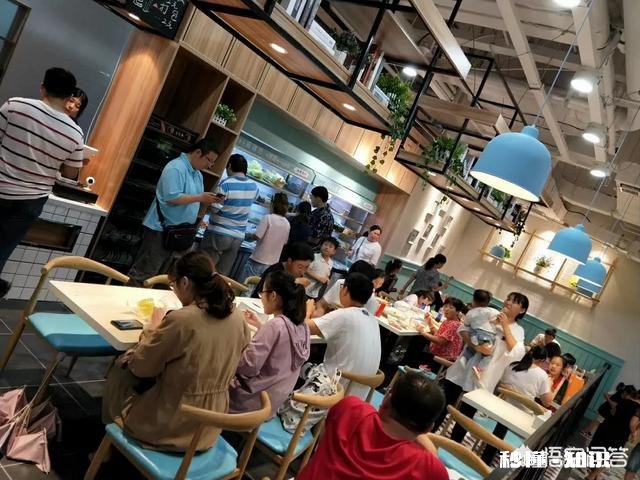 卖麻辣烫挣钱吗