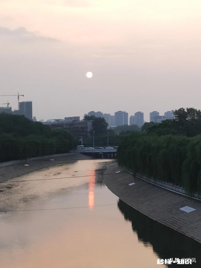 能否晒一晒你拍过的比较神秘或者象形的照片