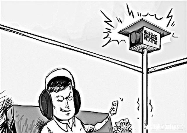 经常剁肉馅楼下不满意说要安装顶楼器，楼下的做法合理吗