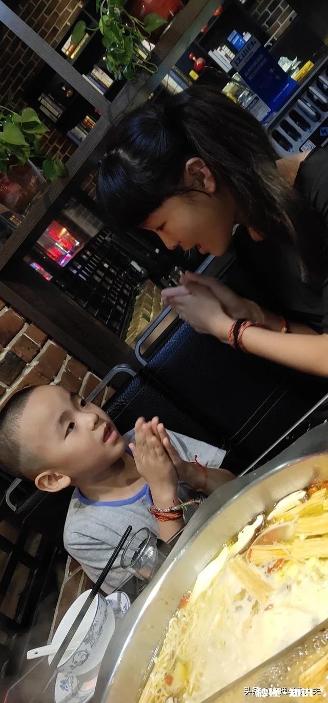 是小孩重要还是挣钱重要，两者真的只能取其一吗