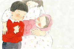 有了二宝了，大宝还是闹着让妈妈哄睡，不愿意让其他人哄睡，怎么办