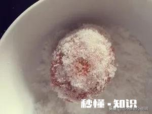 腌制50个臭鸡蛋，需要几袋盐