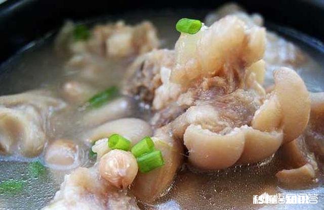 坐月子哪些食物不利于宝宝发育，还影响产妇身材恢复