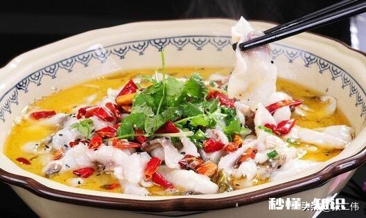 怎么做出肉质滑嫩，味道鲜美的酸菜鱼