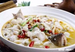 怎么做出肉质滑嫩，味道鲜美的酸菜鱼