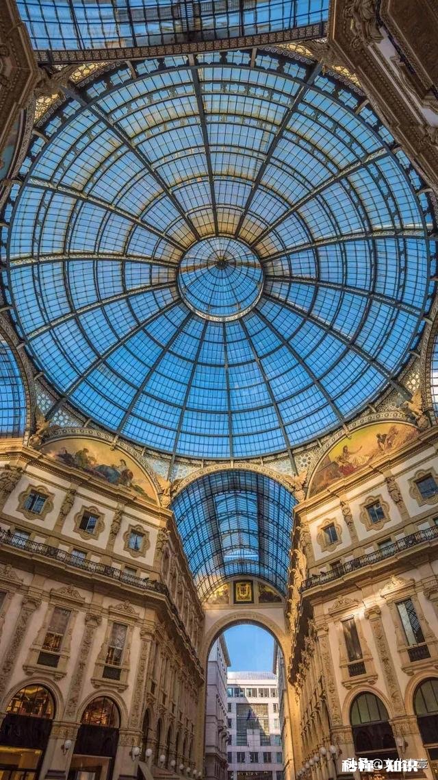 你知道有哪些不是同一首古诗词的句子组合起来毫无违和感