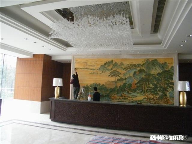 作为艺术爱好者,你认为艺术如何才能与劳动相结合