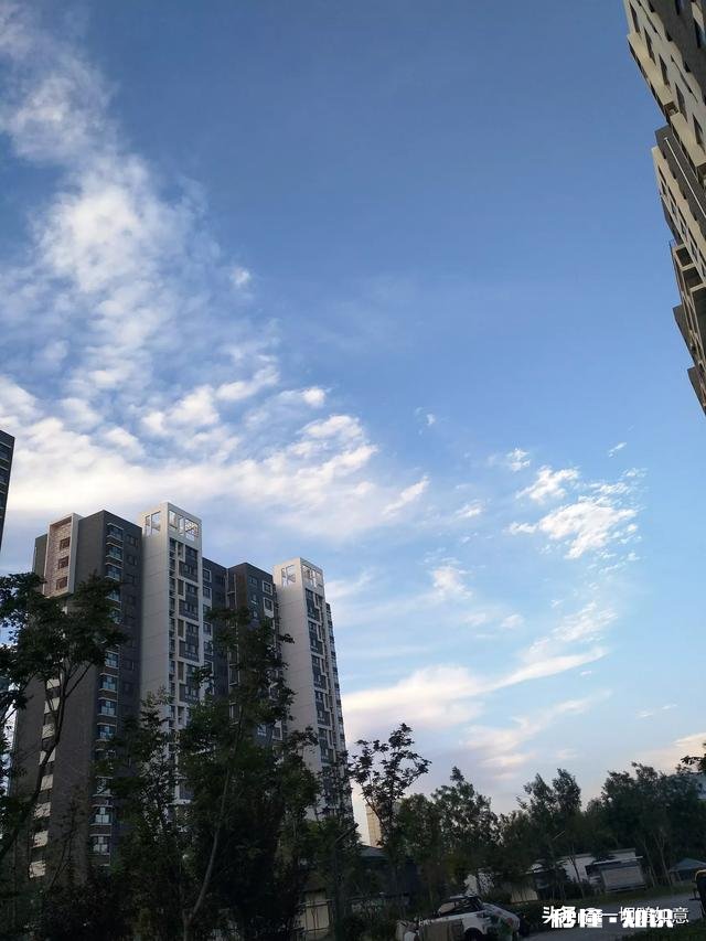 谁能秀一下你拍到的你认为最美的景色