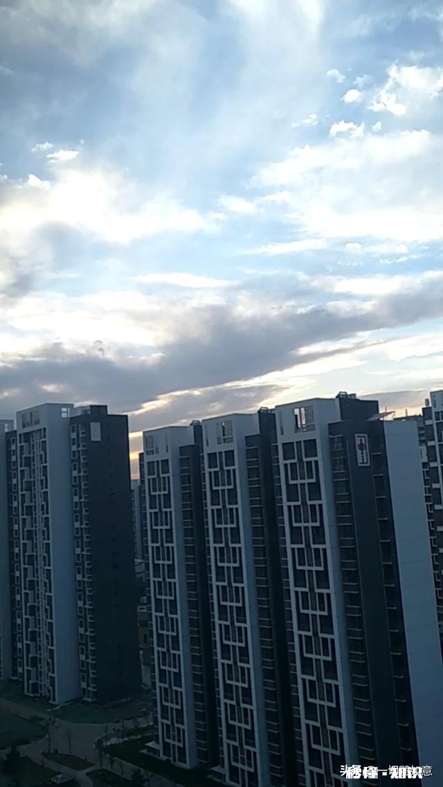 谁能秀一下你拍到的你认为最美的景色