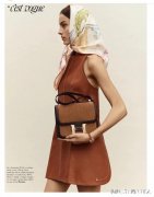 大学生如果想要个大品牌包但经济不允许，应该怎么选择