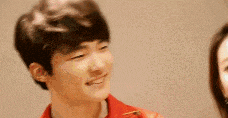 英雄联盟:Faker终于上综艺了,坦白说LPL赛区给他开的年薪高达100亿,是真的吗