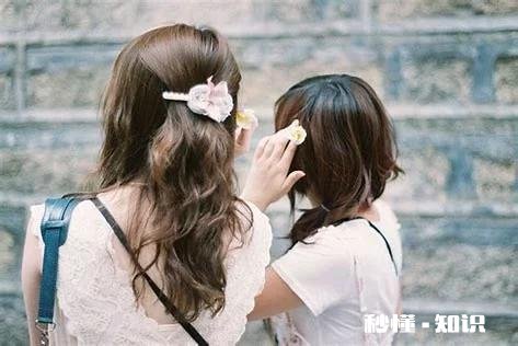 如果你看到女友和别的男人一起吃饭，第一时间你想做什么