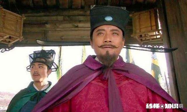 晁盖临死不直接传位，以遗言方式让报仇者当首领，出于什么考虑