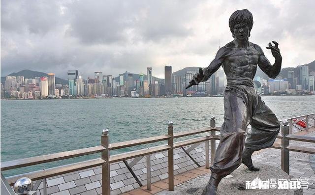 亚洲历史上有没有比李小龙名气更大的演员