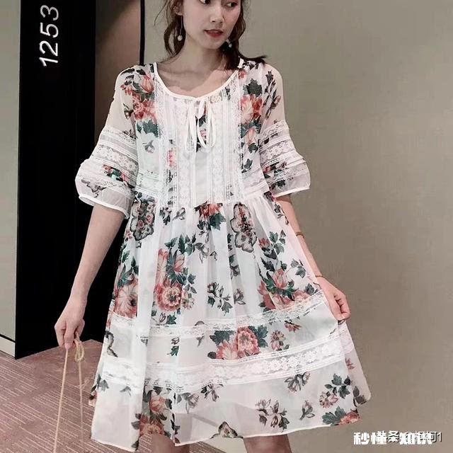 想和好朋友买同款半袖,有什么推荐吗