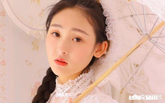 “社交中,对谁都笑嘻嘻、嘴巴很跳的人,一定要小心”,你怎么看