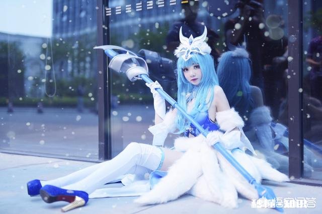 王者荣耀要怎么才能坑到队友送人头