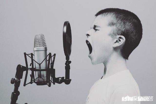 宝宝晚上睡觉总是磨牙,该咋办