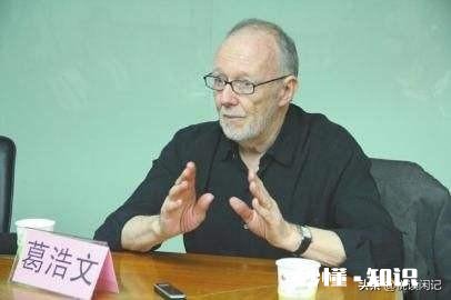 你最喜欢的一本书是什么，除了小说