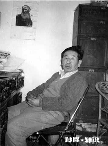 你最喜欢的一本书是什么，除了小说