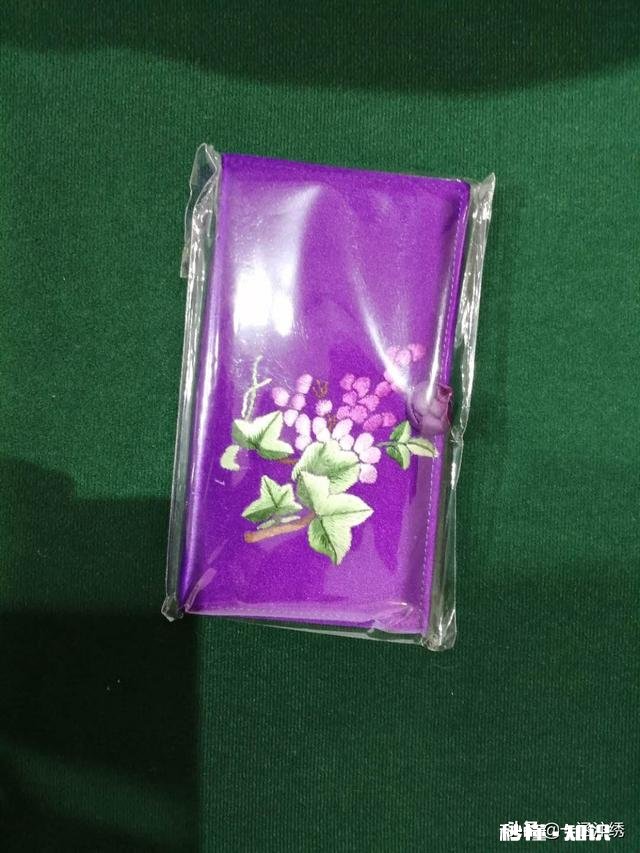 送母亲什么礼物好啊，经济独立但是只有最多100块