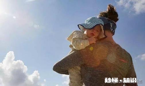 冬季新生儿多久可以抱出门不是满月,也不是百天,哪个时间对宝宝最好