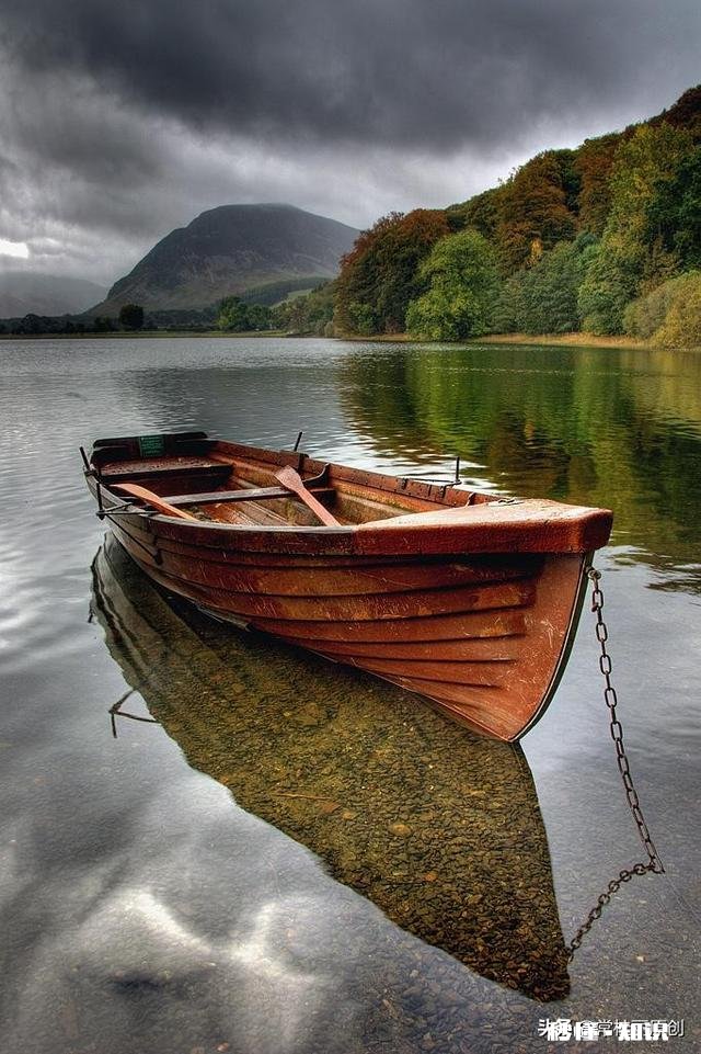 下联:野渡无人横短桡,如何对上联